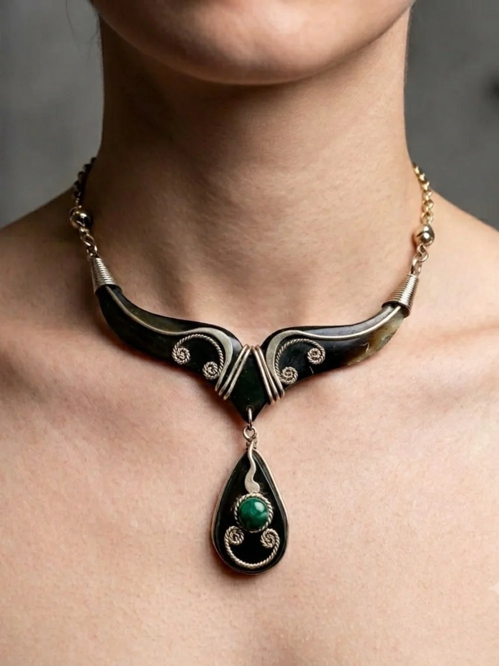 Artisan Wire-Wrapped Malachite Pendant Necklace (17